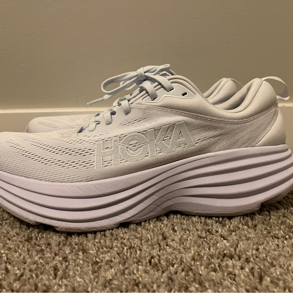 HOKA Bondi 8 - Mens 9.5